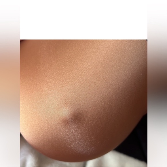 SKIMS NWT Tan Nipple Bra - Picture 3 of 7